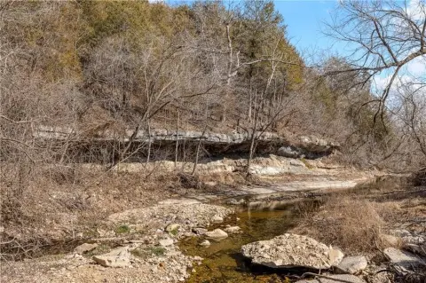 Ozarks Recreational Land with Creek