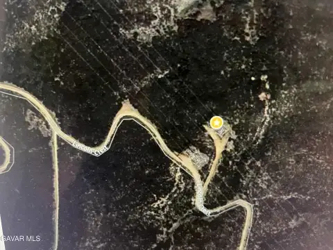 Land in Leona Valley