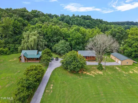 Ranch Duplex with Woodworking Shop