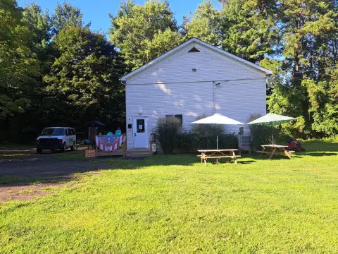 Turn-Key Outfitters Store for Sale