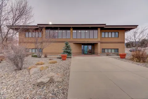 Office Building with Daylight Basement