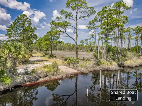 Riverfront Acreage Near Carrabelle