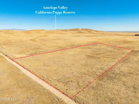 Lancaster Land Near Poppy Reserve