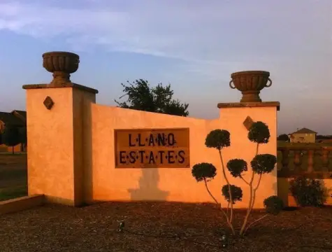 Residential Lot in Llano Estates