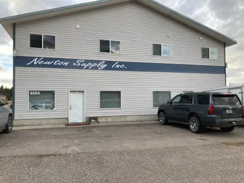Retail Space with Highway Frontage