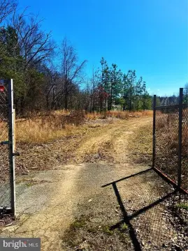 Agricultural Land With County-Approved Fencing