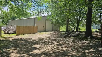 Bonham, TX Commercial Space