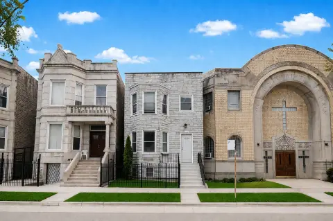 Turnkey Income Property in Chicago