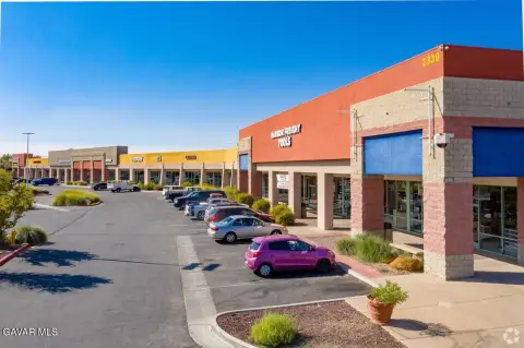 Neighborhood Shopping Center Suites