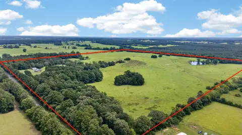 Farmland with Three-Sided Access