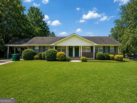Oversized Brick Duplex