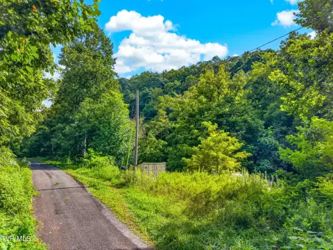 Agricultural Land Tract with Acreage