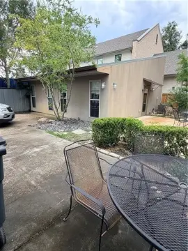 Office Suite with Courtyard Access