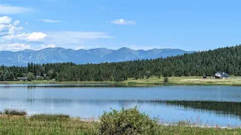 Navigable Lakefront Residential Land
