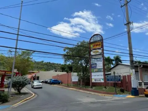 Established San German Shopping Center