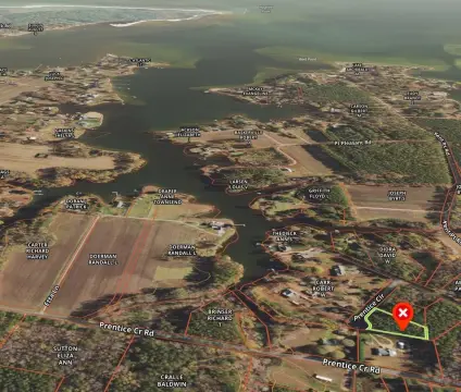 Residential Land in Kilmarnock, VA