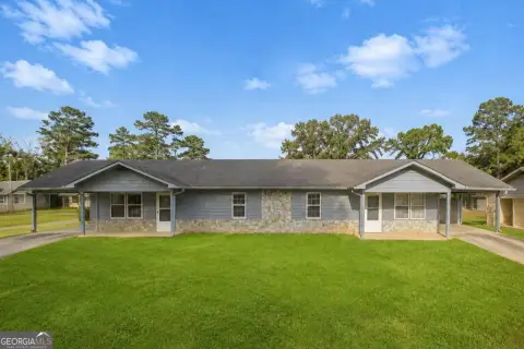 Duplex with Private Entrances