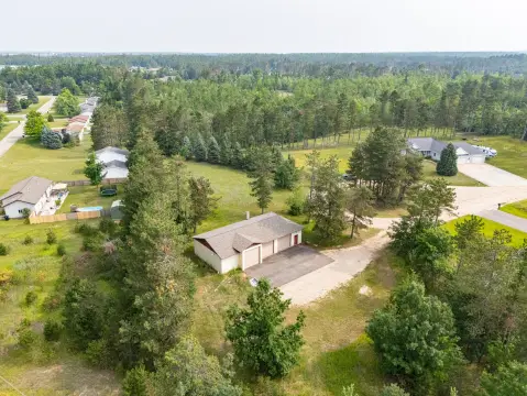 Residential Parcel with Garage Workshop