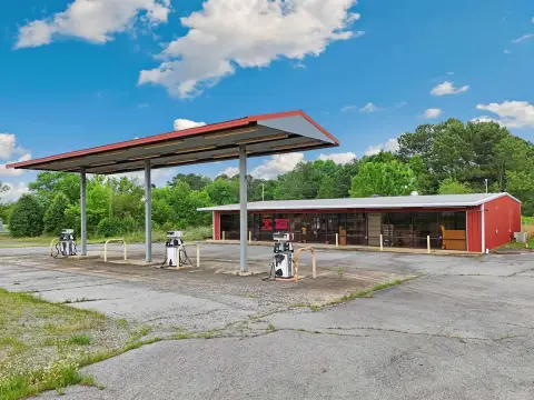 Highway Gas Station Property