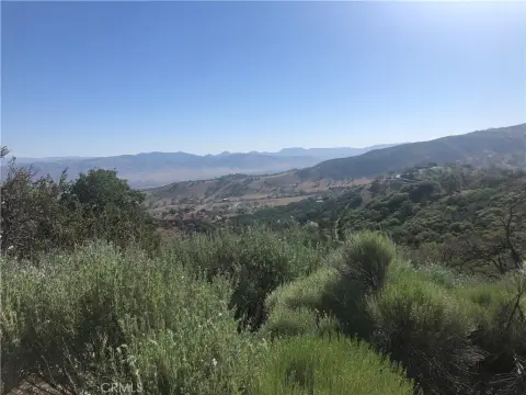 Tehachapi Land in Alpine