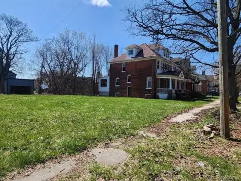 Residential Land in Detroit's North End