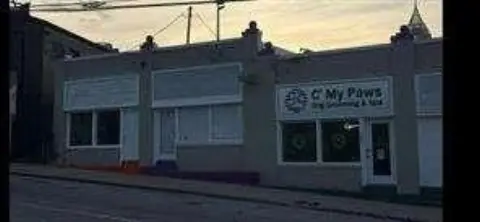Streetfront Retail Storefront
