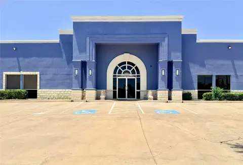 Standalone Retail Storefront