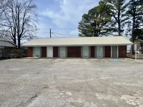 Office Units with Shared Kitchenette