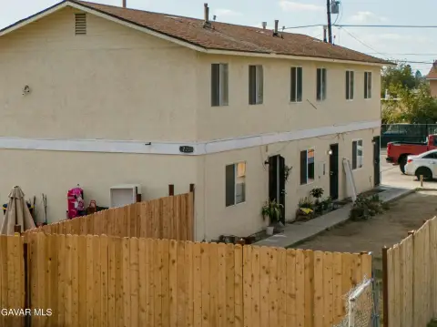 Rehabbed Triplex in Bakersfield
