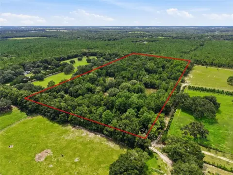 Partly Wooded Equestrian Property
