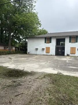 12-Unit Apartment Building