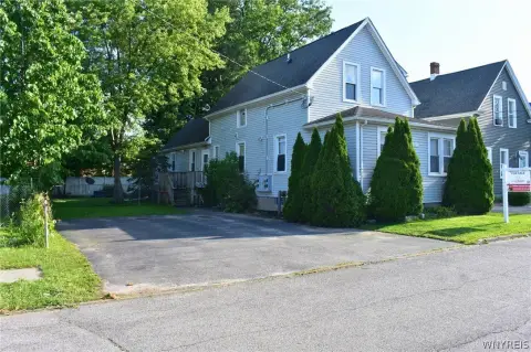 Triplex on Double Lot
