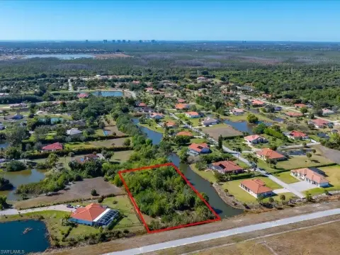 Lakefront Lot in Gated Community