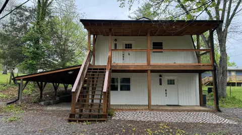 Remodeled Duplex in Etowah, TN