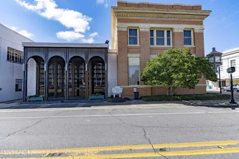 Historic Specialty Building