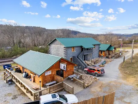 Turnkey Commercial Buildings in Norfork, AR