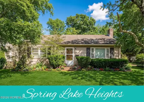 Oversized Lot Near Spring Lake
