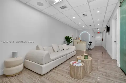 Renovated Office Unit