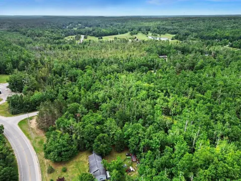 Multiple Adjacent Lots for Development