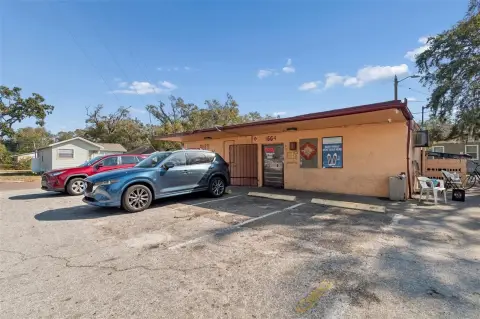 St. Petersburg Freestanding Commercial Building