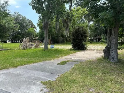 Residential Land in Crystal River