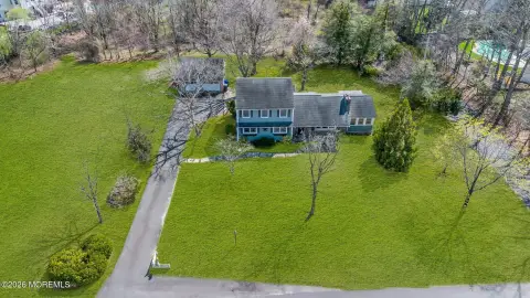 2.25 Acre Lot in Brick