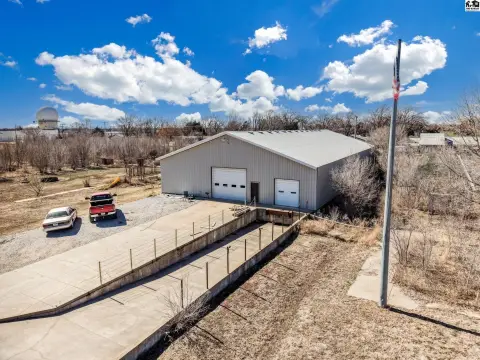Hutchinson Commercial Property with Shop