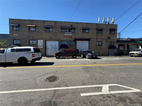 Second-Floor Flex Space