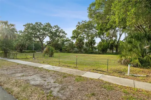 Vacant Land in Sarasota Location