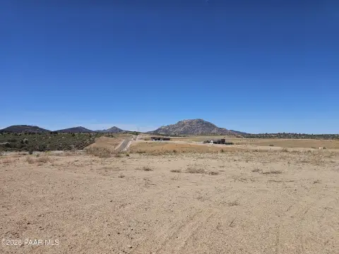 Land with Granite Mountain Views