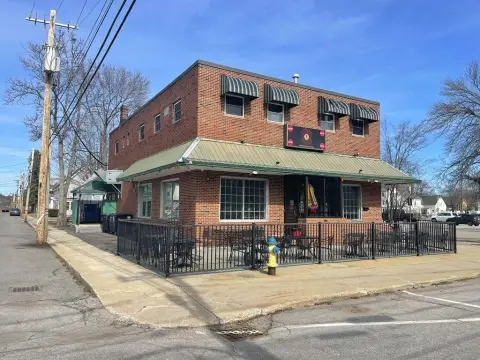 Sanford Restaurant with Outdoor Seating