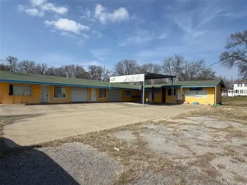 Auto Shop with Office Space