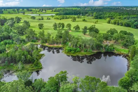 East Texas Land with Acreage