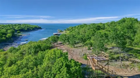 Lake Texoma Acreage with Boat Slip